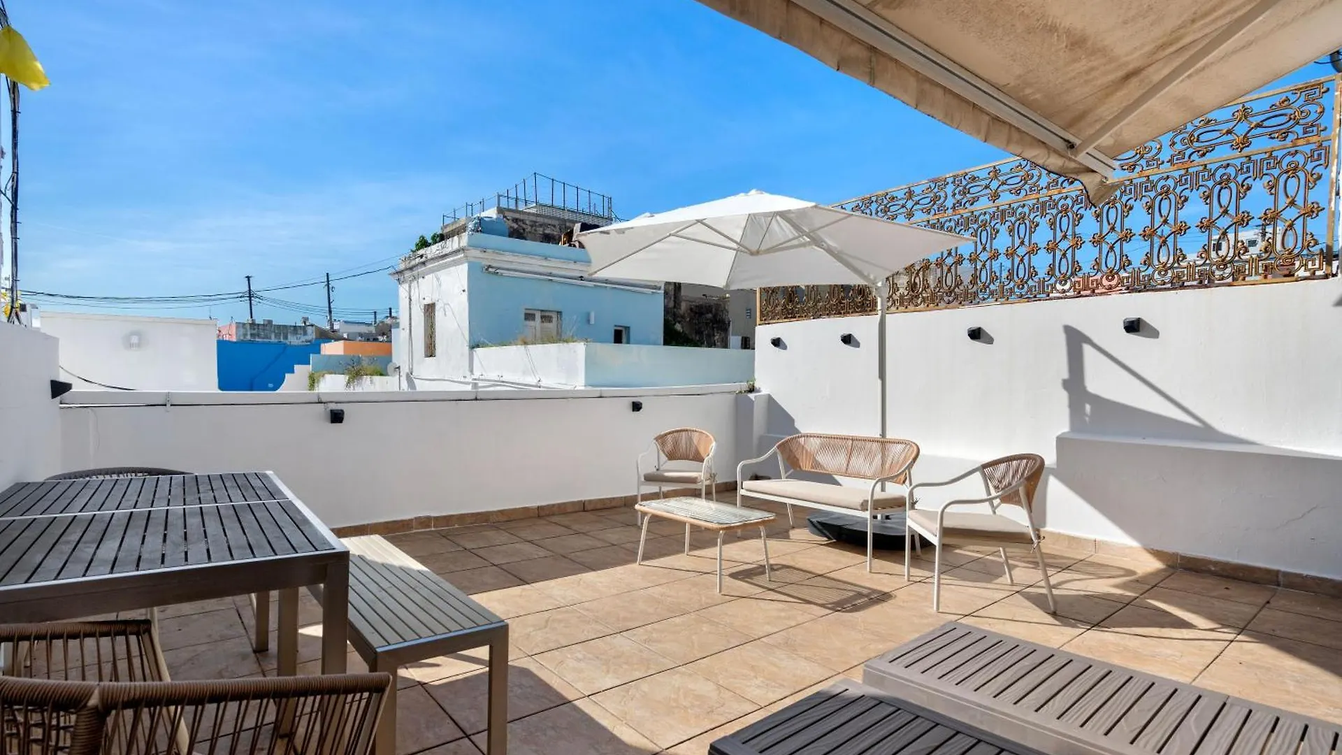 Otium With Nice Terrace In Old סן חואן 0*,